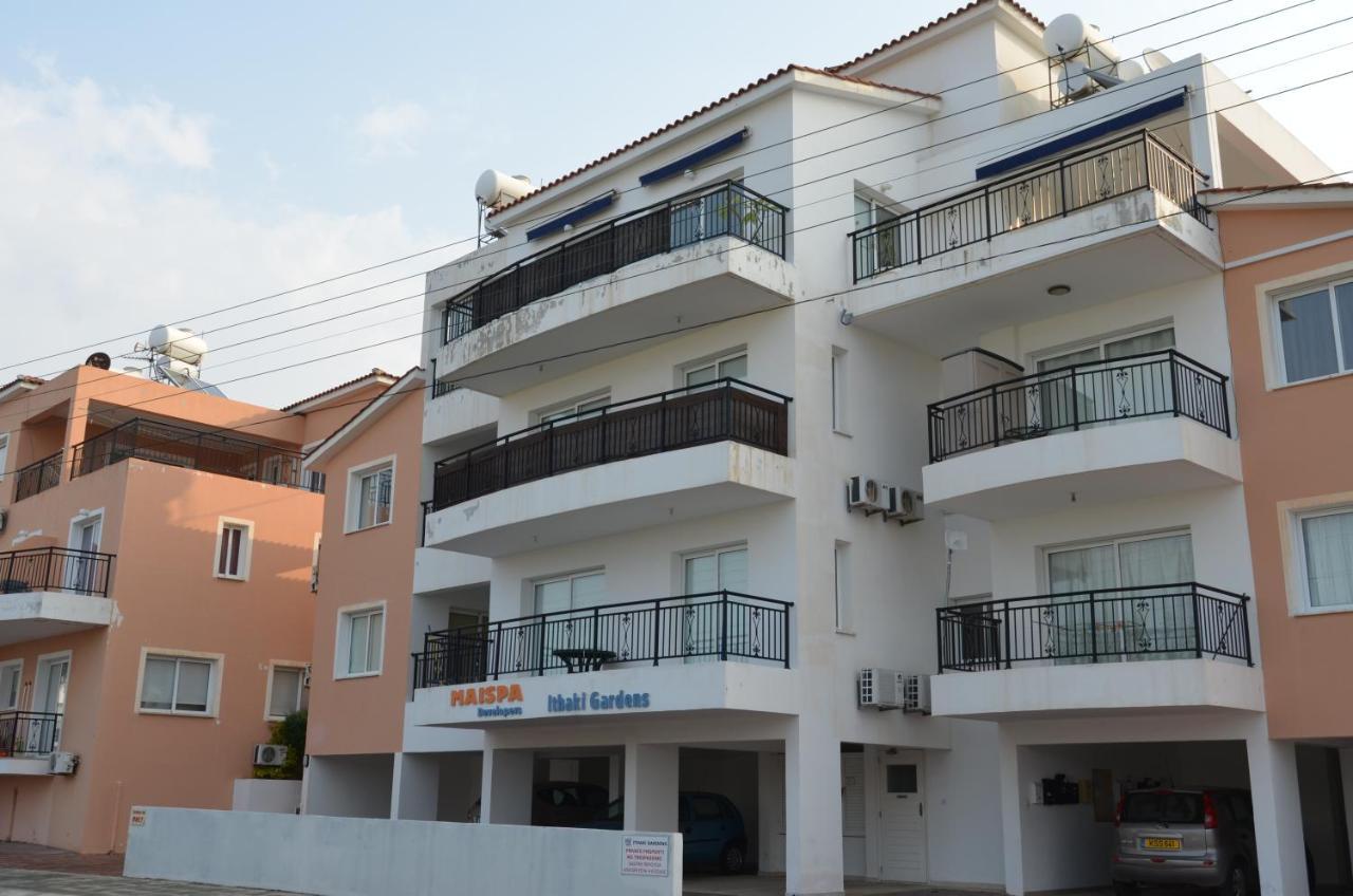 Ithaki Gardens Apartment 107 パ フォス エクステリア 写真